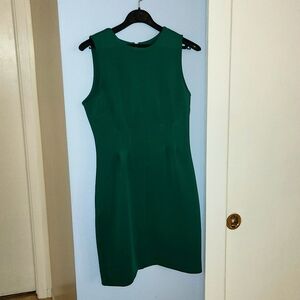 Green bodycon dress